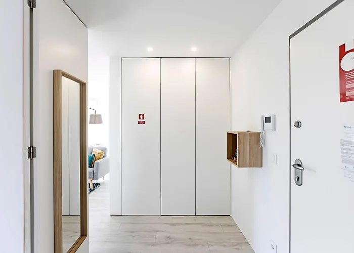 Stylish Flat W/ Gym & Parking By Lovelystay Apartamento *